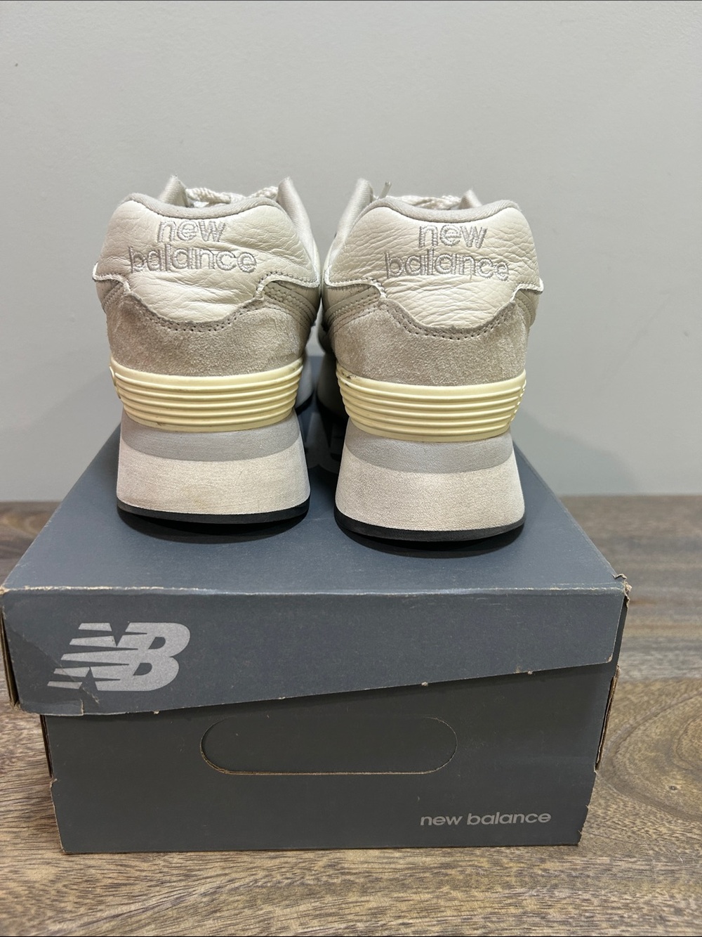 New Balance 574 Sneakers - Picture 6 of 8